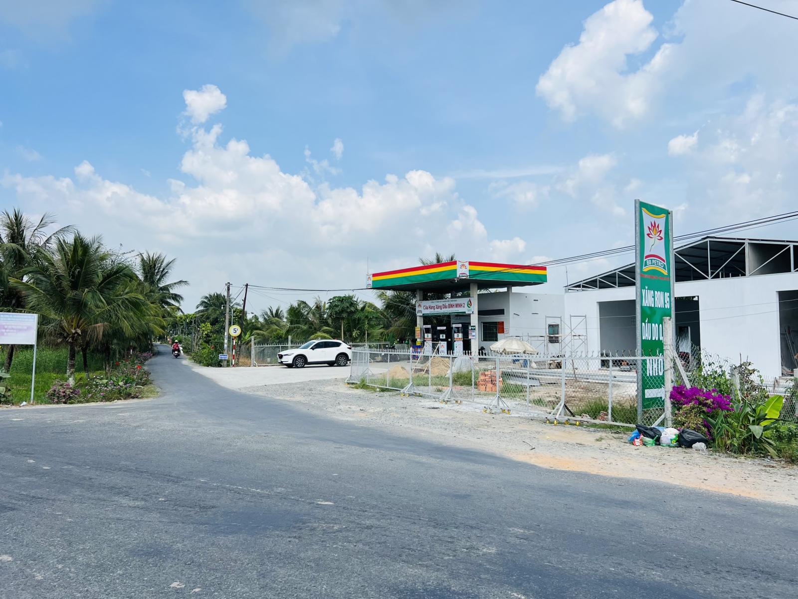 CỬA HÀNG XĂNG DẦU BÌNH MINH 2