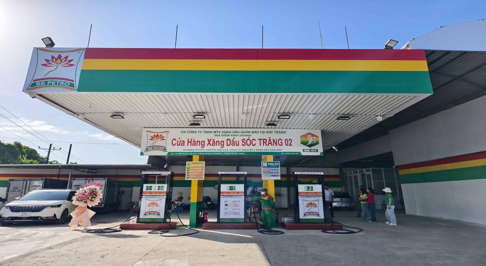 Cửa Hàng Xăng Dầu Sóc Trăng 02